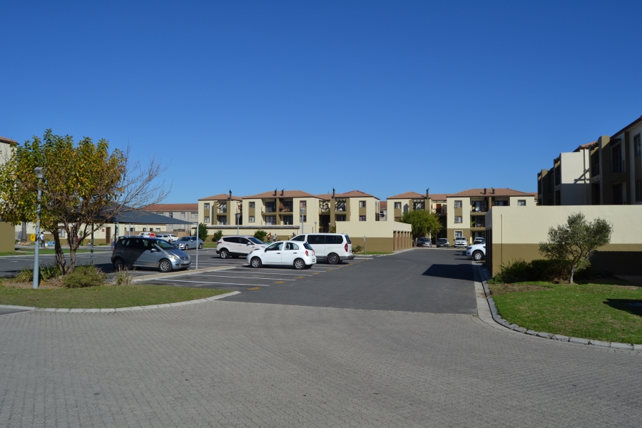 2 Bedroom Property for Sale in Guldenland Western Cape